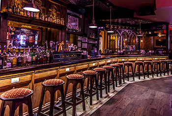 Thiết bị nhà hàng, Bar