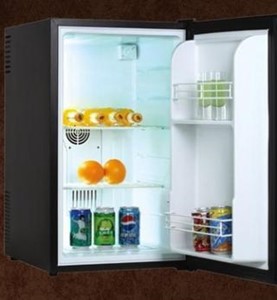 Tủ mát không ồn cánh nhựa 70L